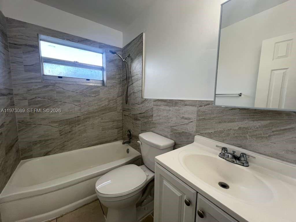 Undisclosed Address North Miami Beach, FL 33162