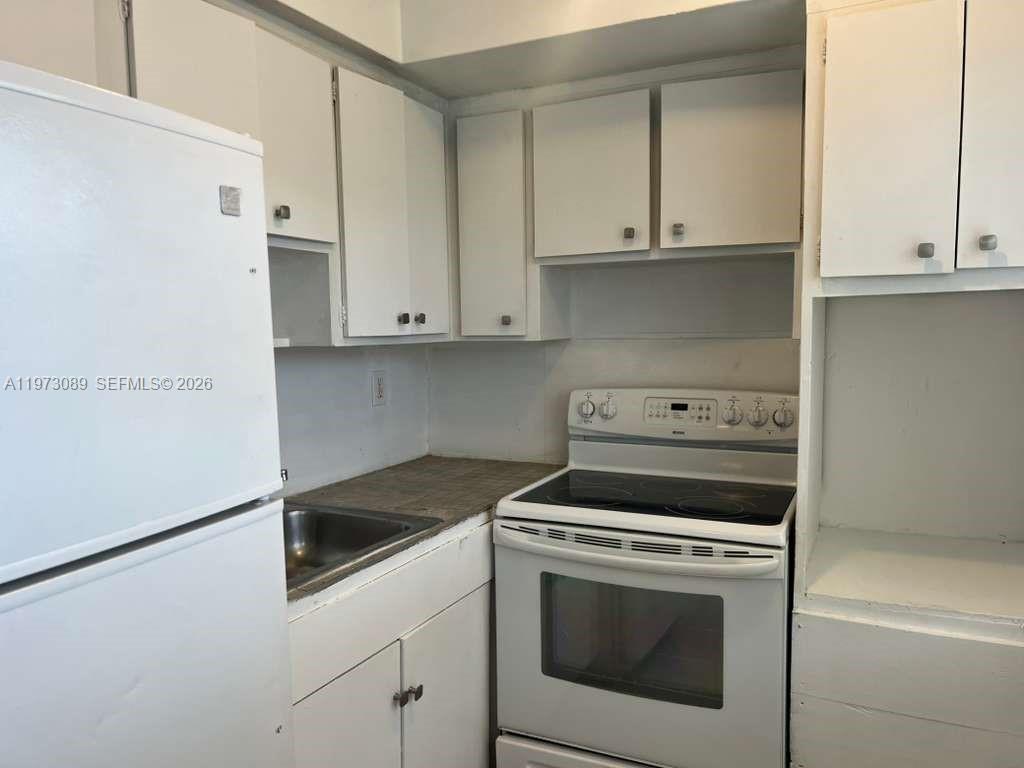 Undisclosed Address North Miami Beach, FL 33162