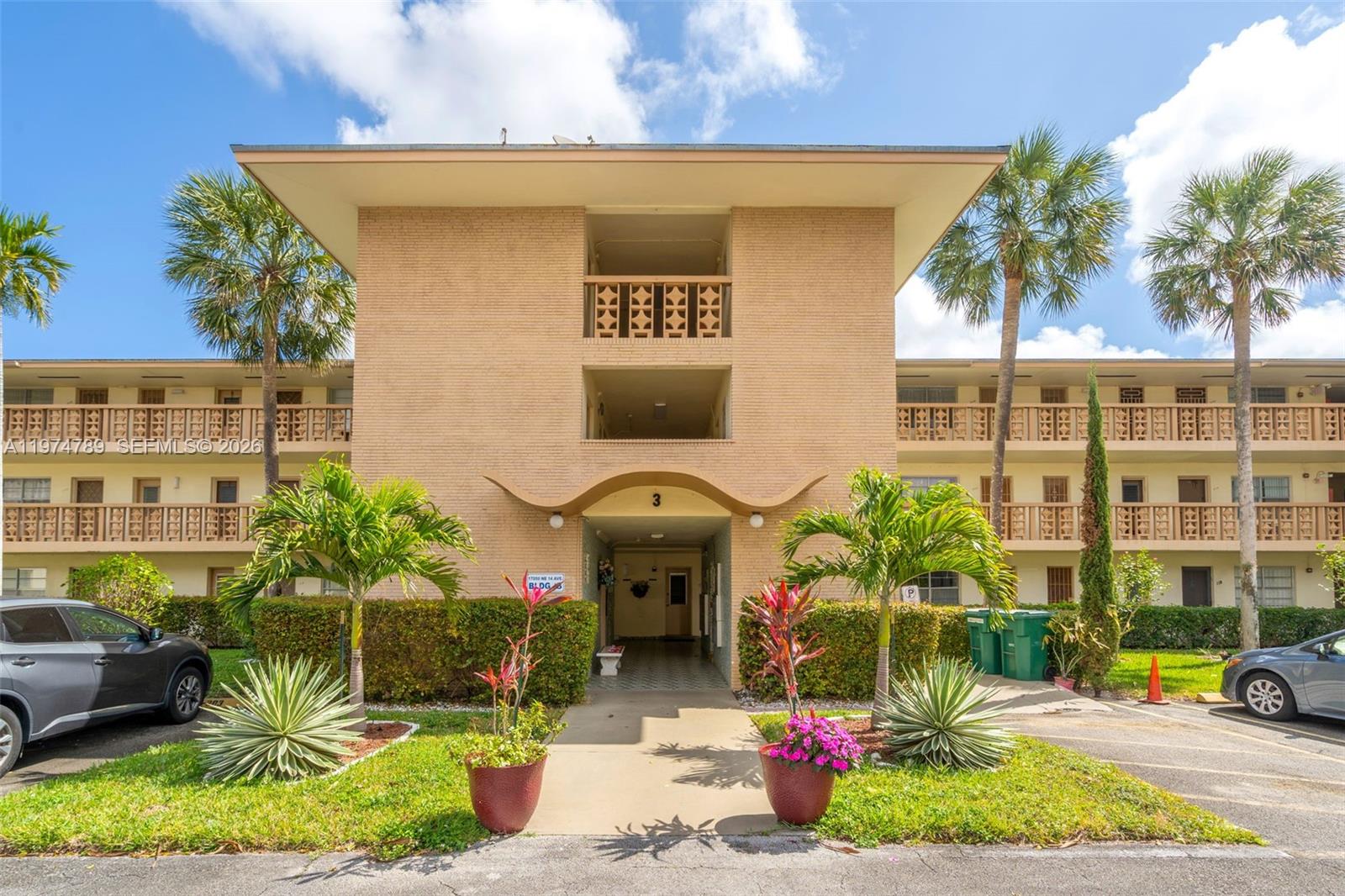 17050 NE 14th Ave #106