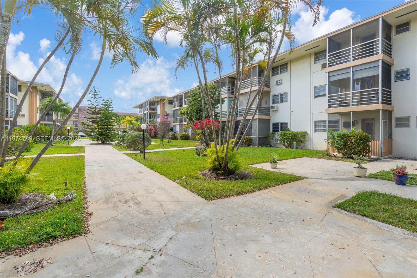 17050 NE 14th Ave #106 Miami, FL 33162