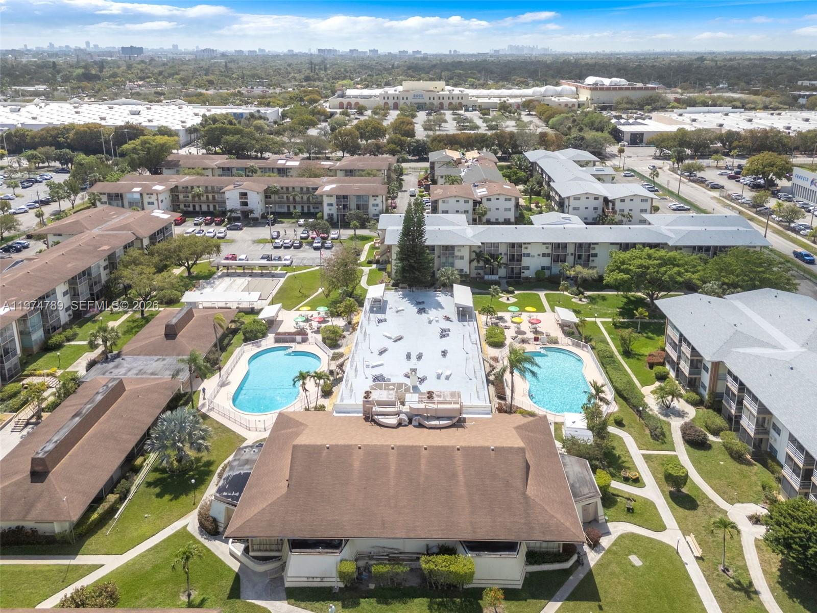 17050 NE 14th Ave #106 Miami, FL 33162