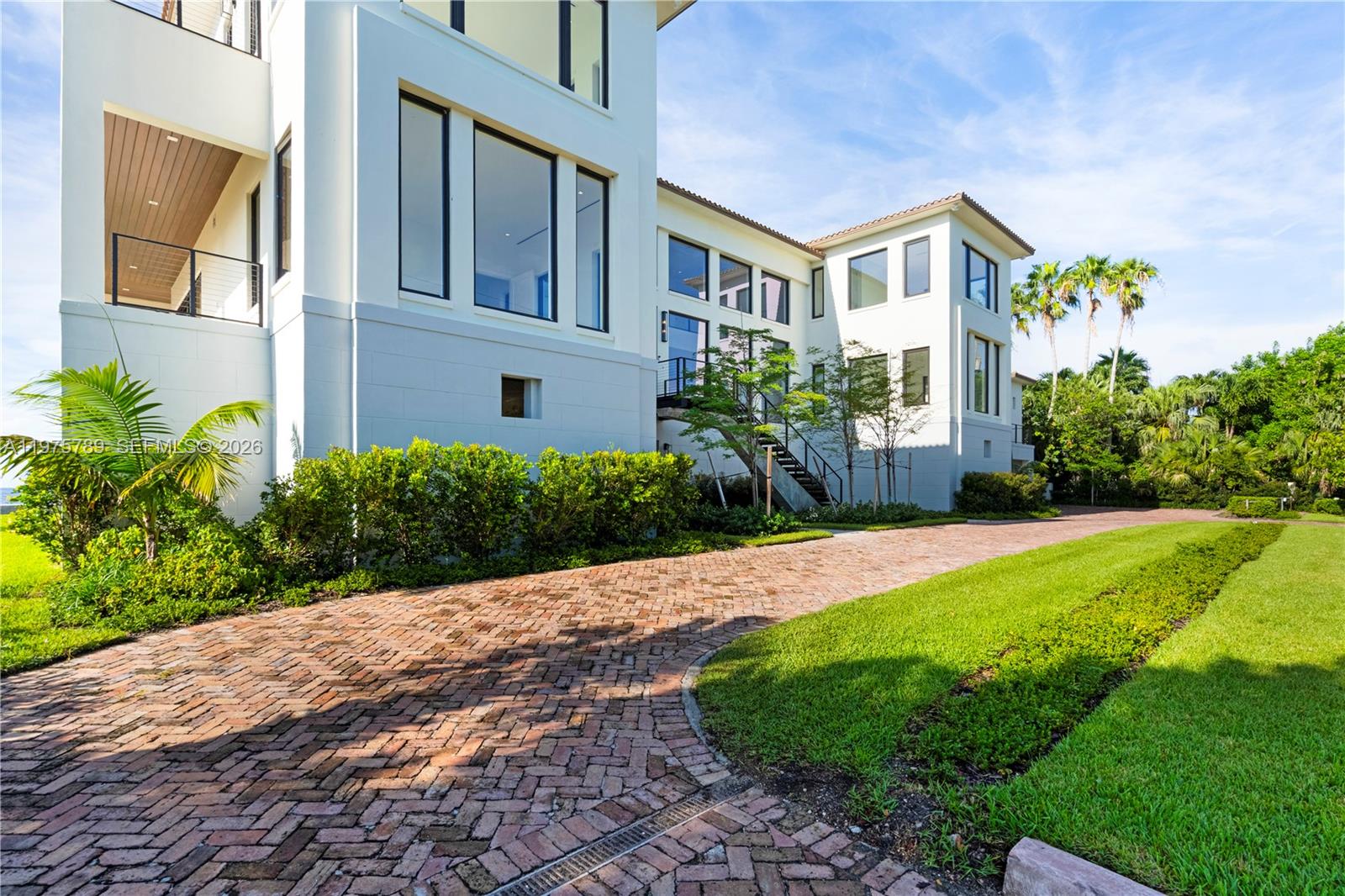 650 Lugo Ave Coral Gables, FL 33156