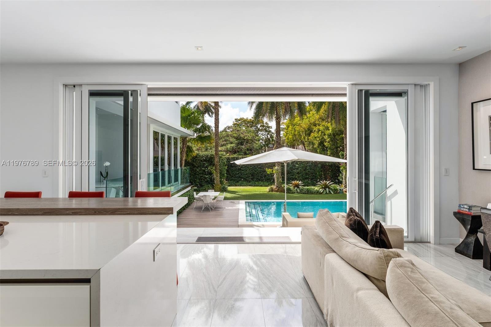 741 Harbor Dr Key Biscayne, FL 33149