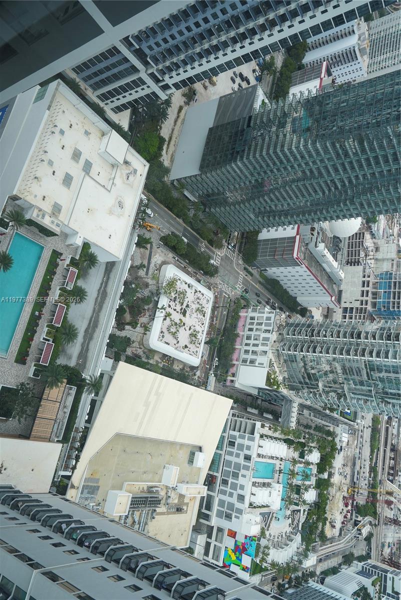 159 NE 6th St #3713 Miami, FL 33132