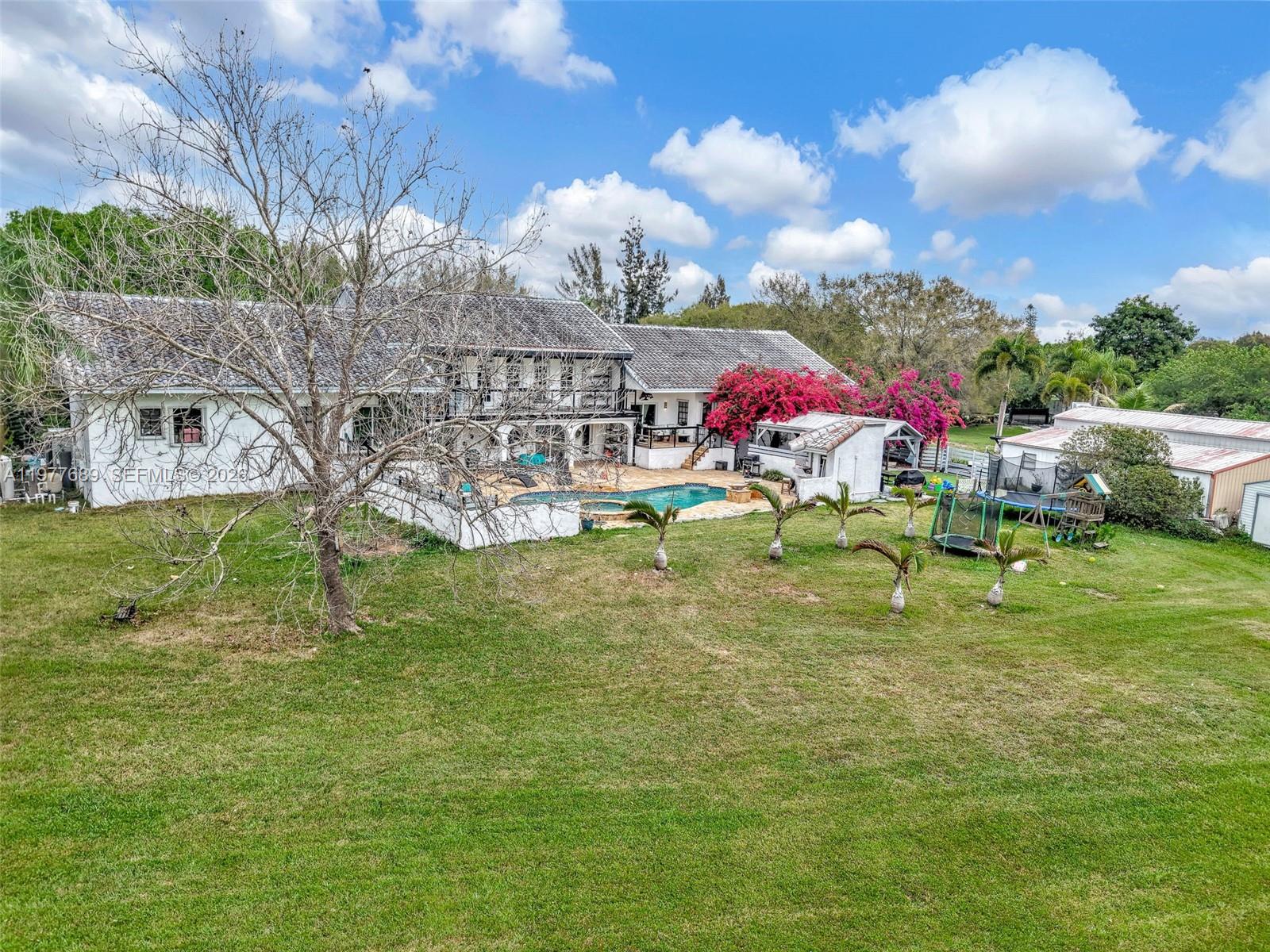 18950 SW 50th St Southwest Ranches, FL 33332