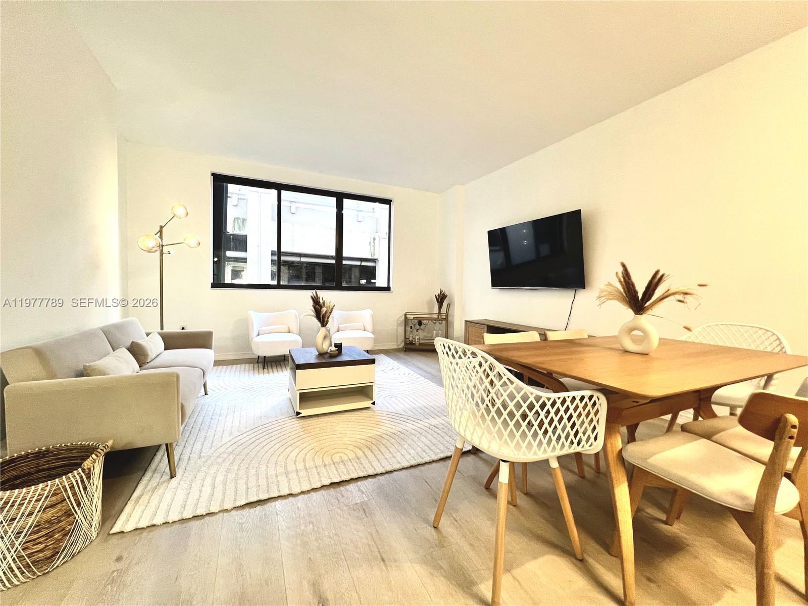 540 Brickell Key Dr #202 Miami, FL 33131