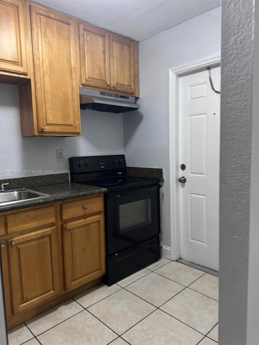 4251 NW 5th St #247 Plantation, FL 33317