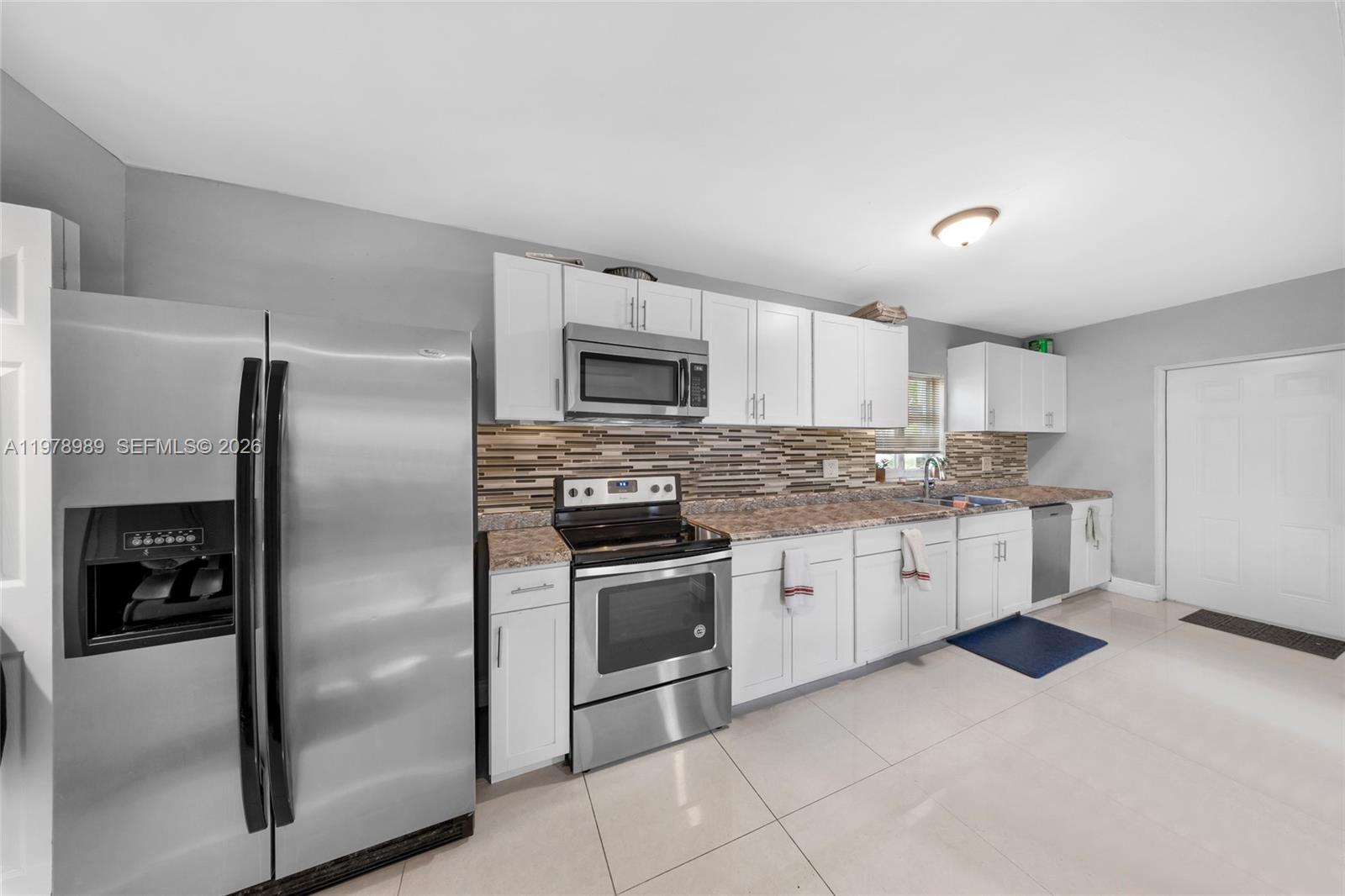 12090 NW 12th Ave North Miami, FL 33168