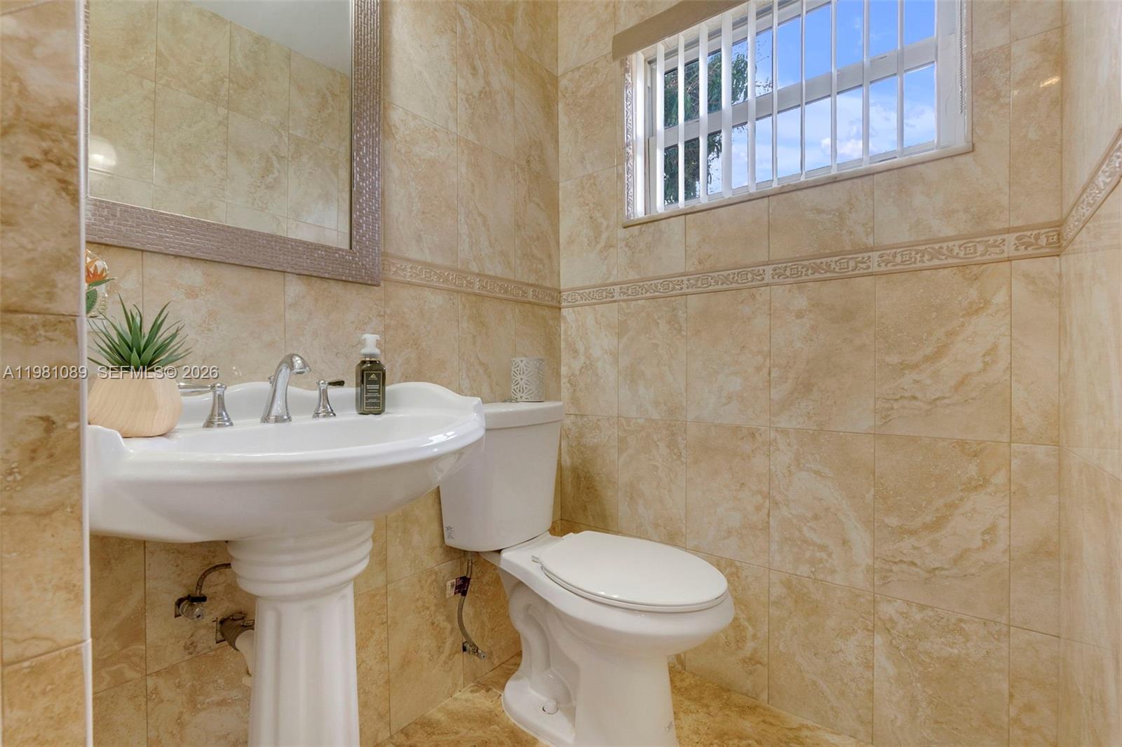 2140 NW 30th Way Fort Lauderdale, FL 33311