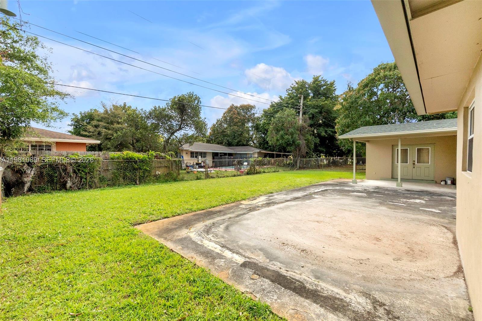 2140 NW 30th Way Fort Lauderdale, FL 33311