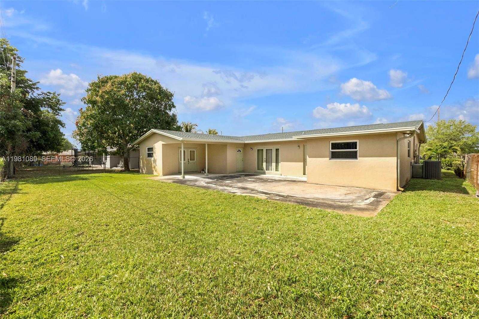 2140 NW 30th Way Fort Lauderdale, FL 33311