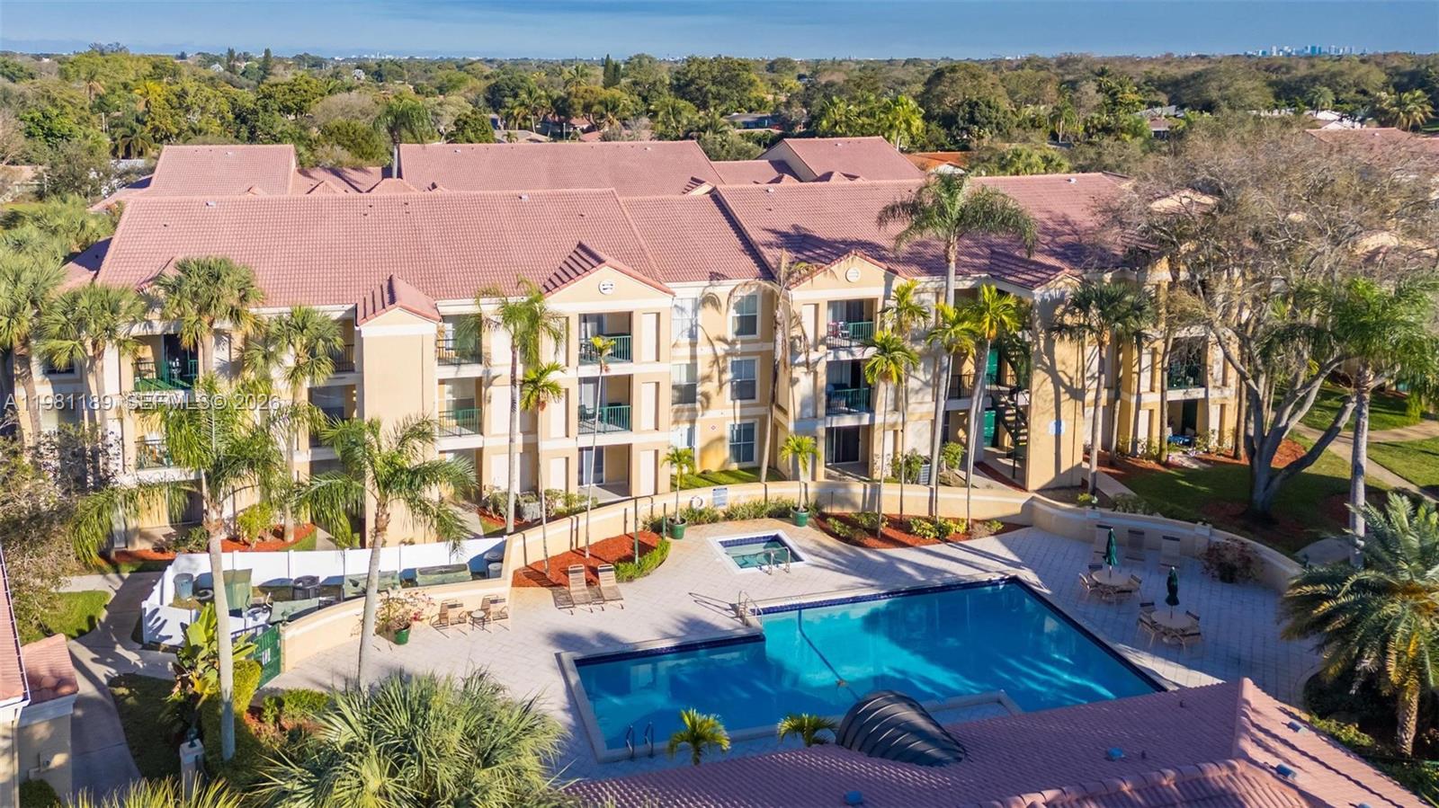 875 Riverside Dr #712 Coral Springs, FL 33071