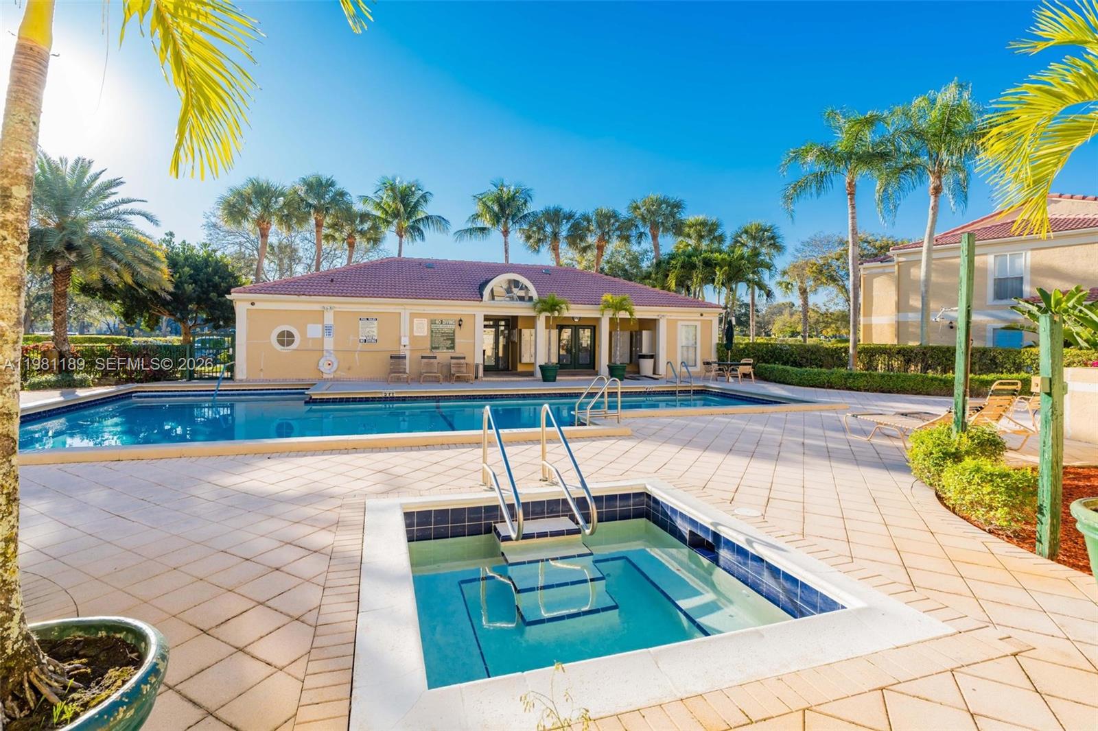 875 Riverside Dr #712 Coral Springs, FL 33071