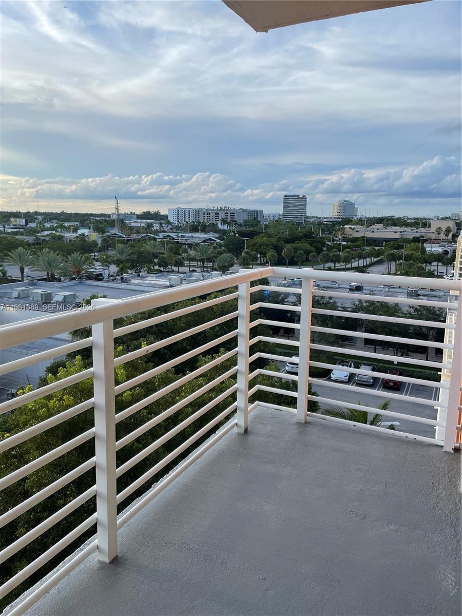 image The Venture at Aventura21