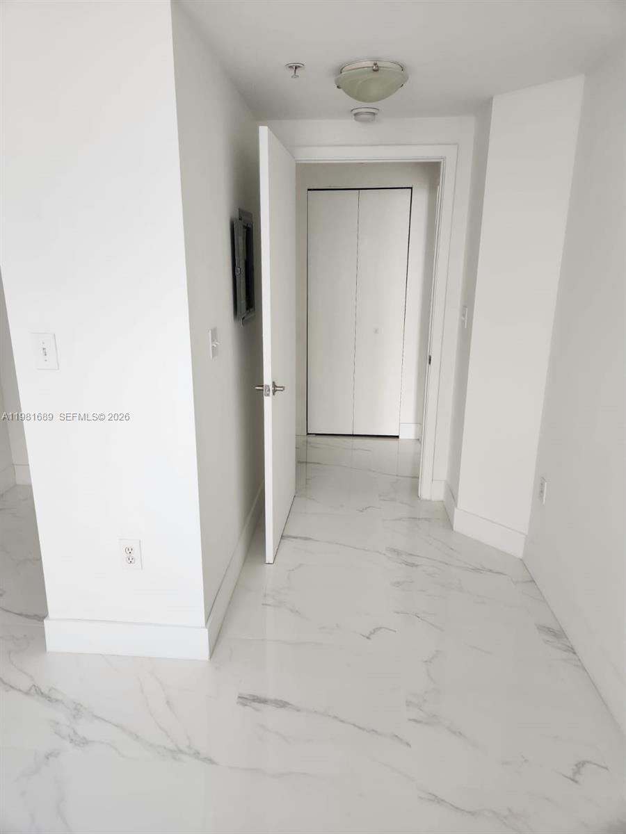 image The Venture at Aventura7