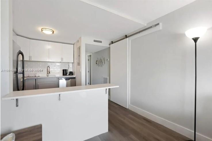 3527 NE 168th St #409