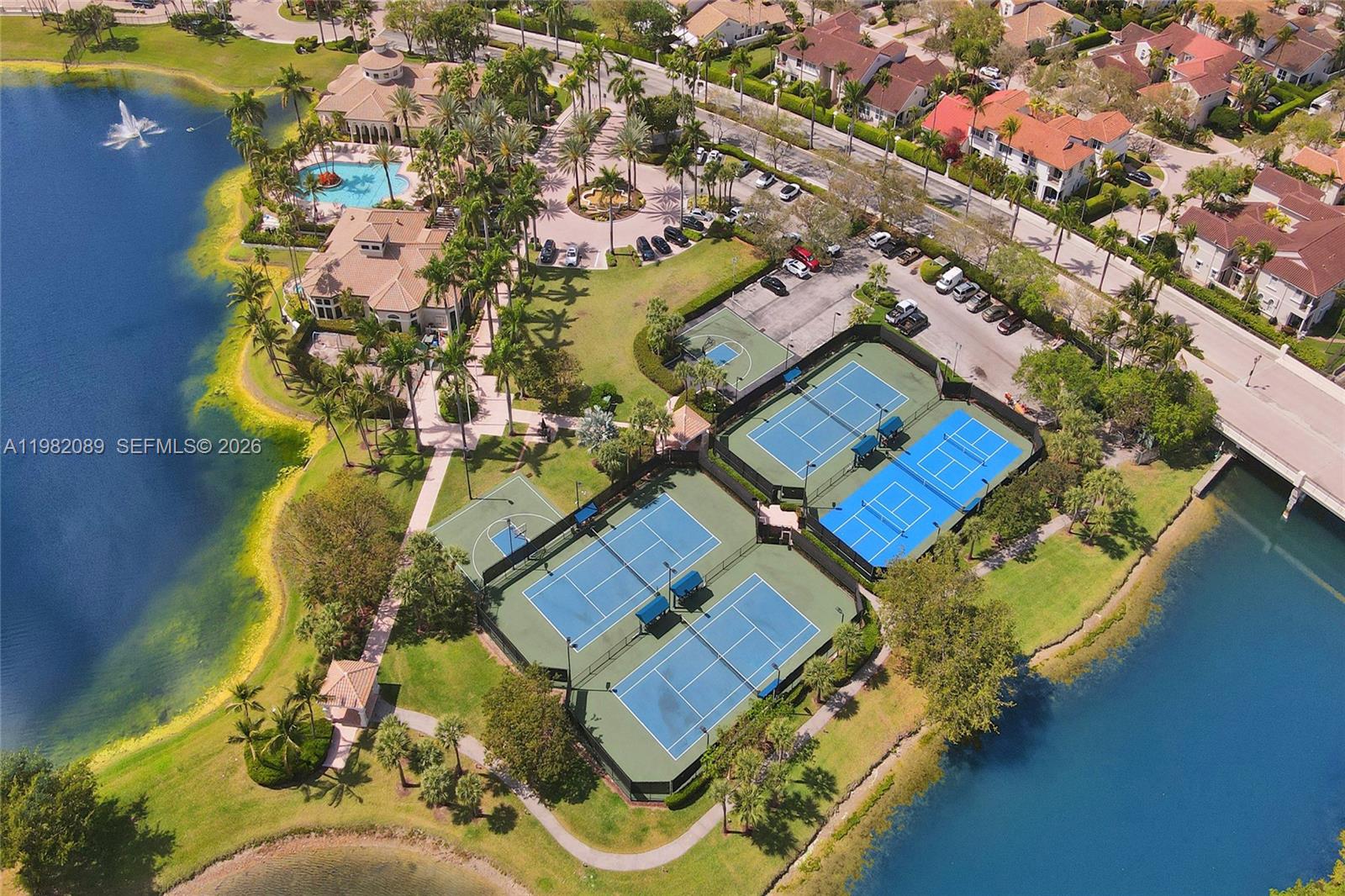 1459 Shoreline Way Hollywood, FL 33019