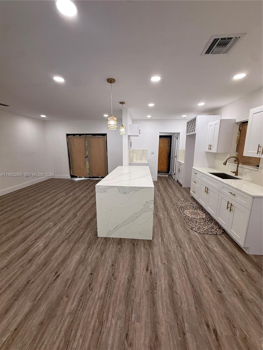 1014 W 66th St Hialeah, FL 33012