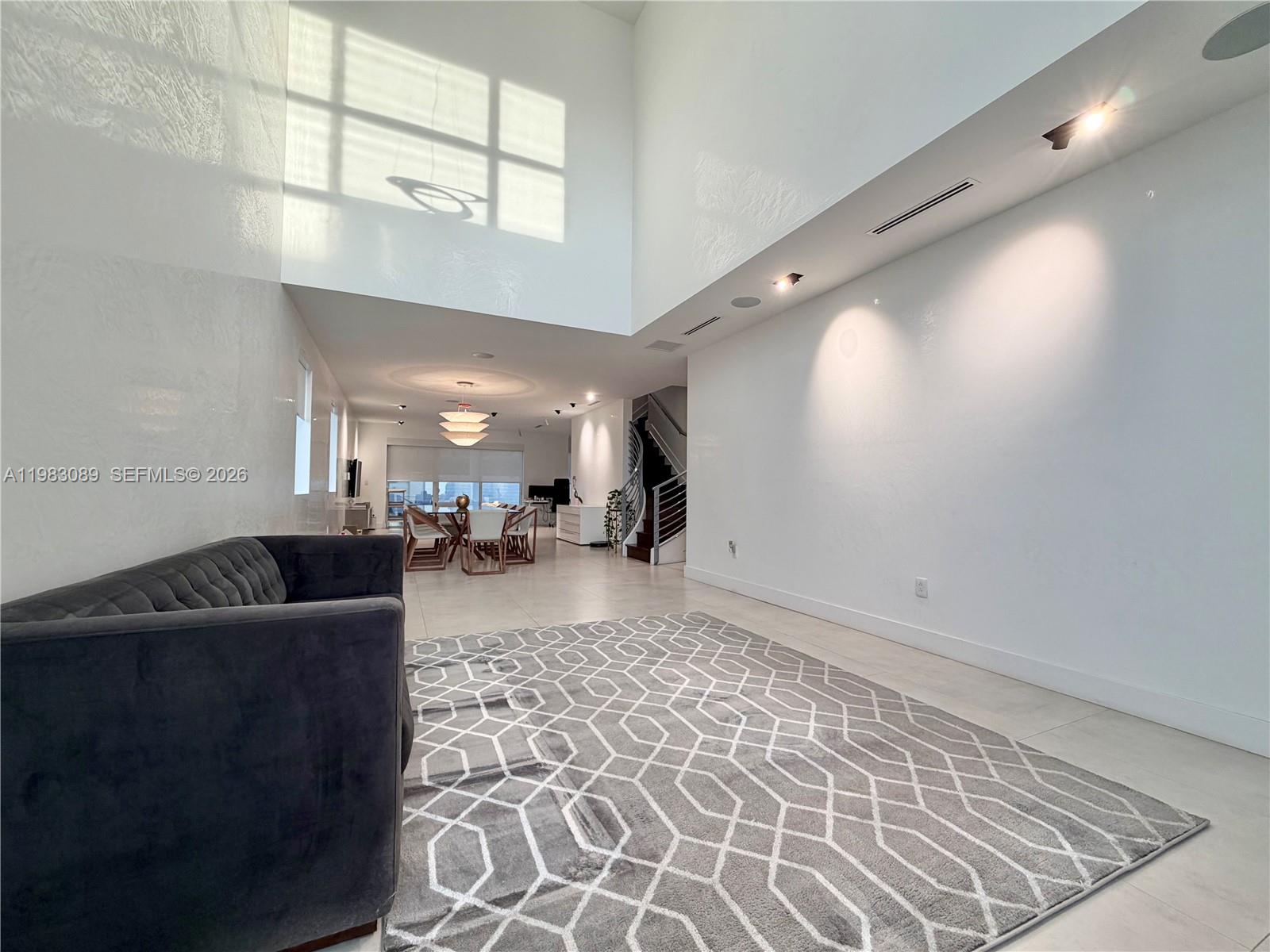 7475 NW 97th Ct Doral, FL 33178