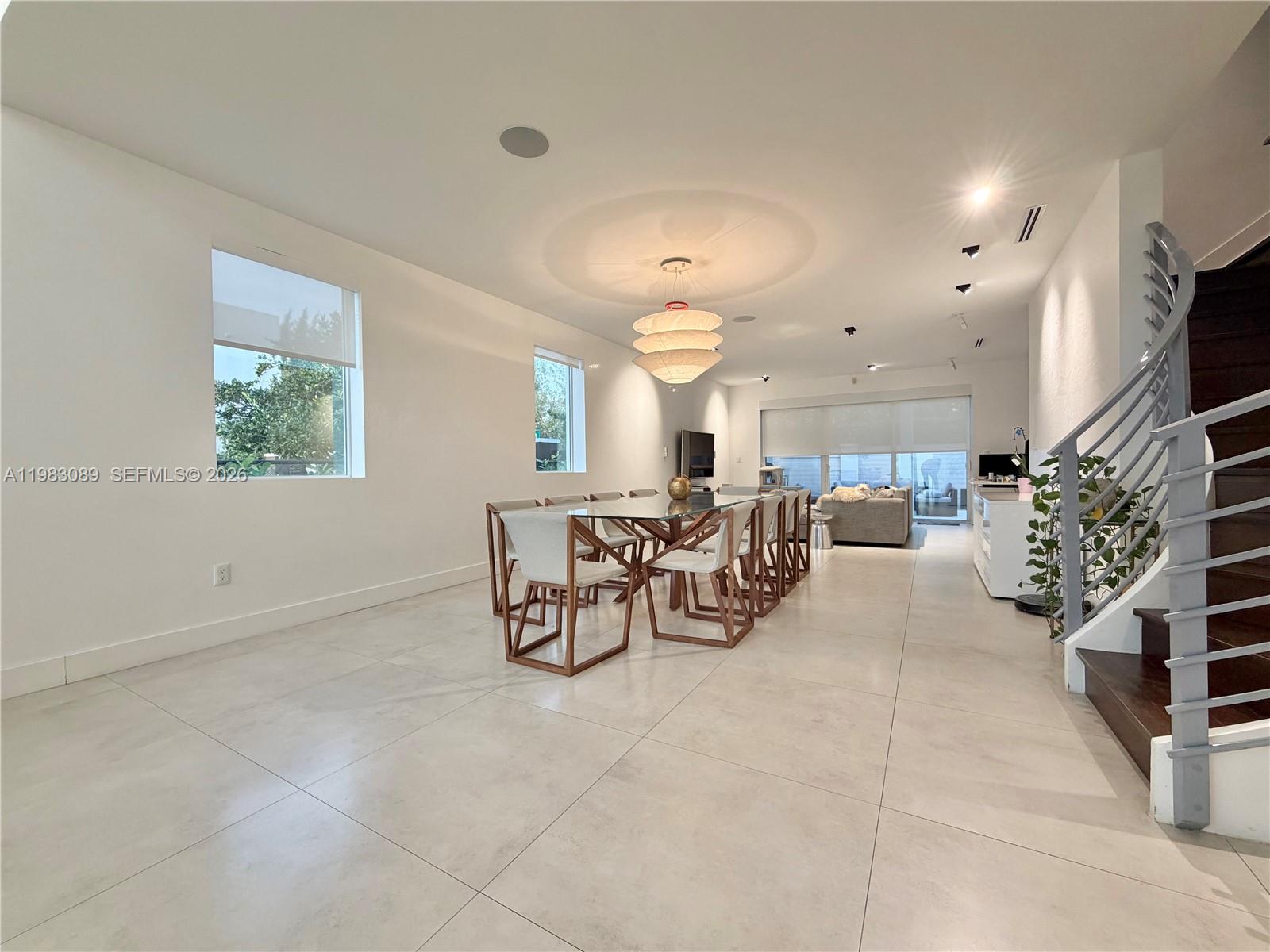 7475 NW 97th Ct Doral, FL 33178