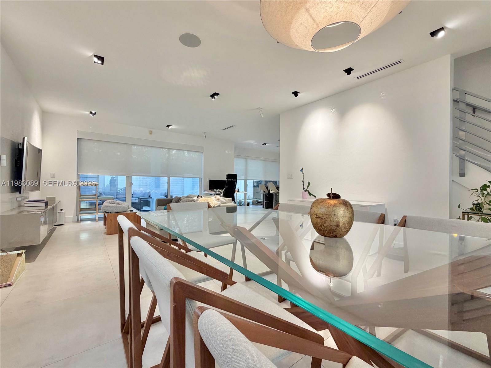 7475 NW 97th Ct Doral, FL 33178