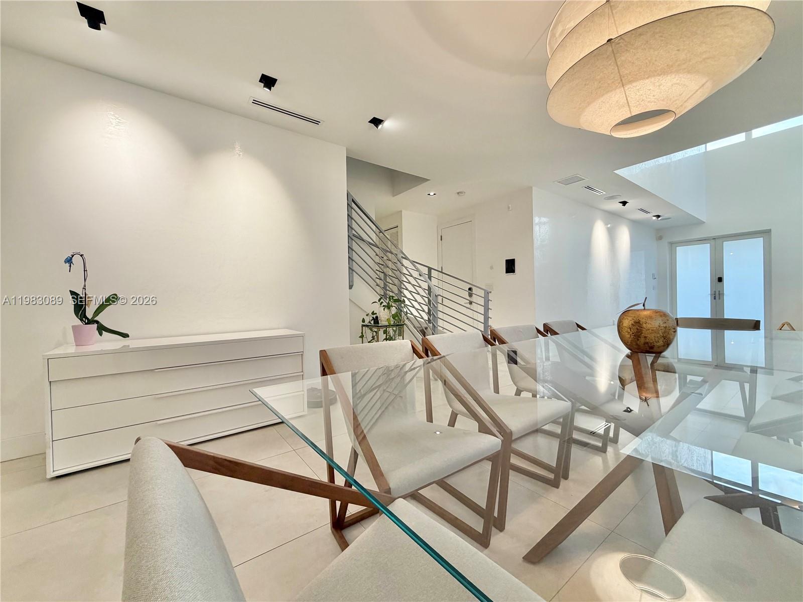 7475 NW 97th Ct Doral, FL 33178