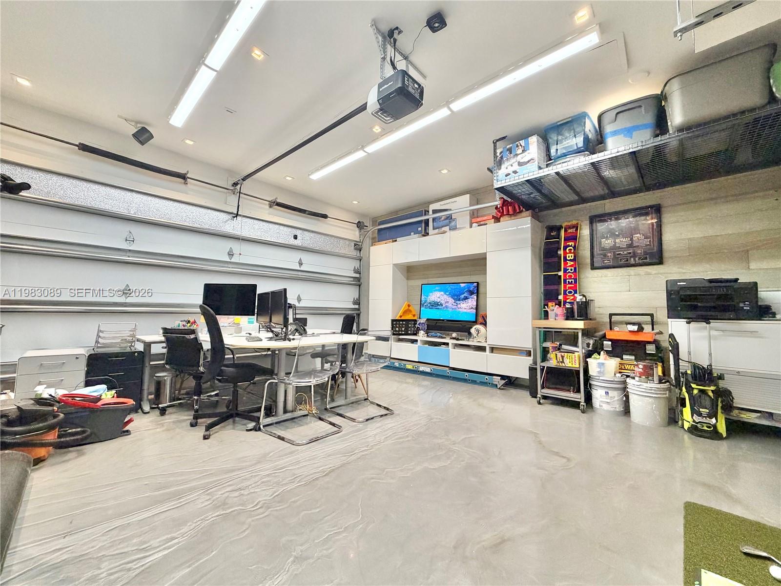 7475 NW 97th Ct Doral, FL 33178