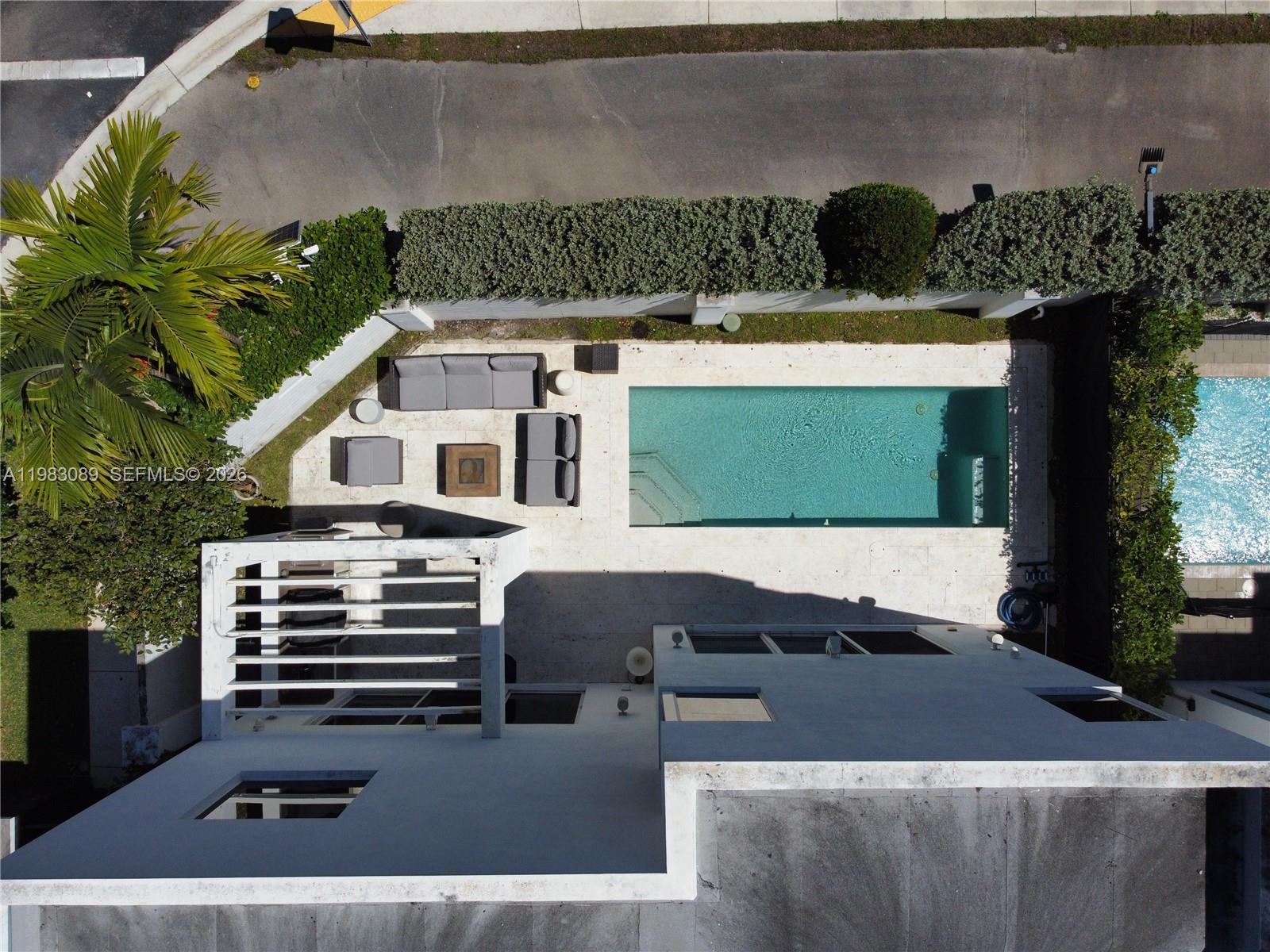 7475 NW 97th Ct Doral, FL 33178