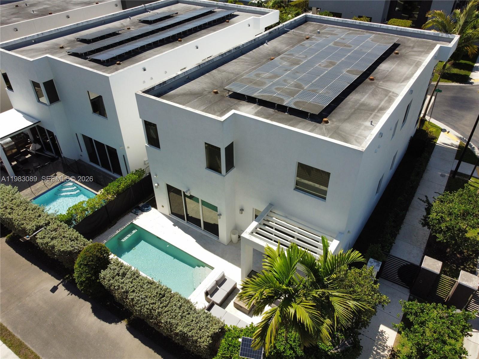 7475 NW 97th Ct Doral, FL 33178