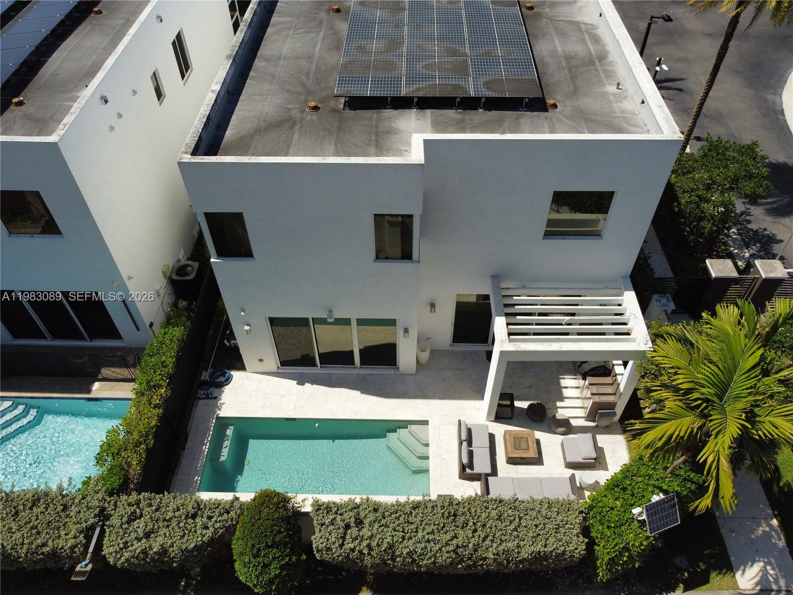 7475 NW 97th Ct Doral, FL 33178