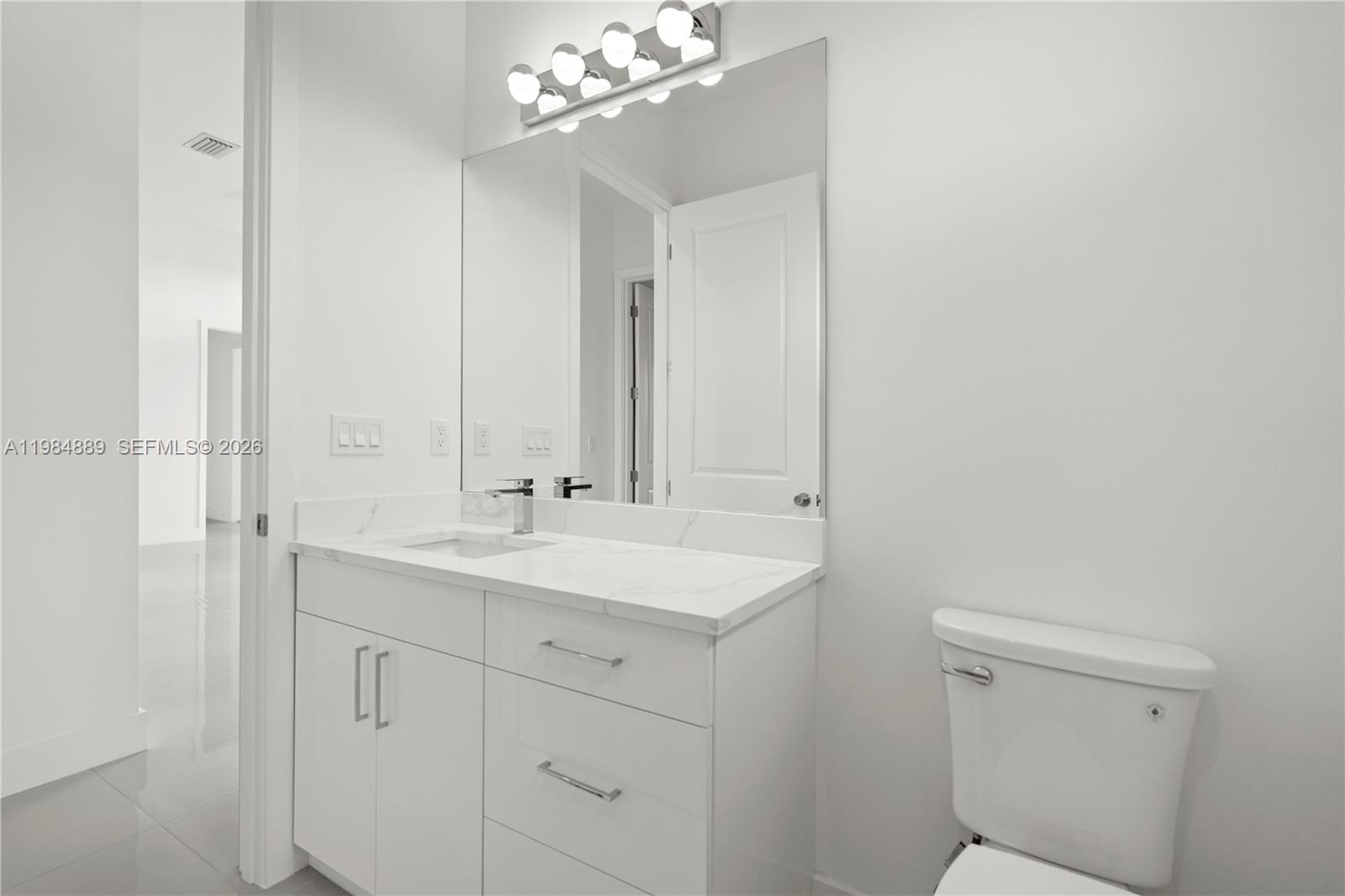 1027 Kirkwood St Lehigh Acres, FL 33974