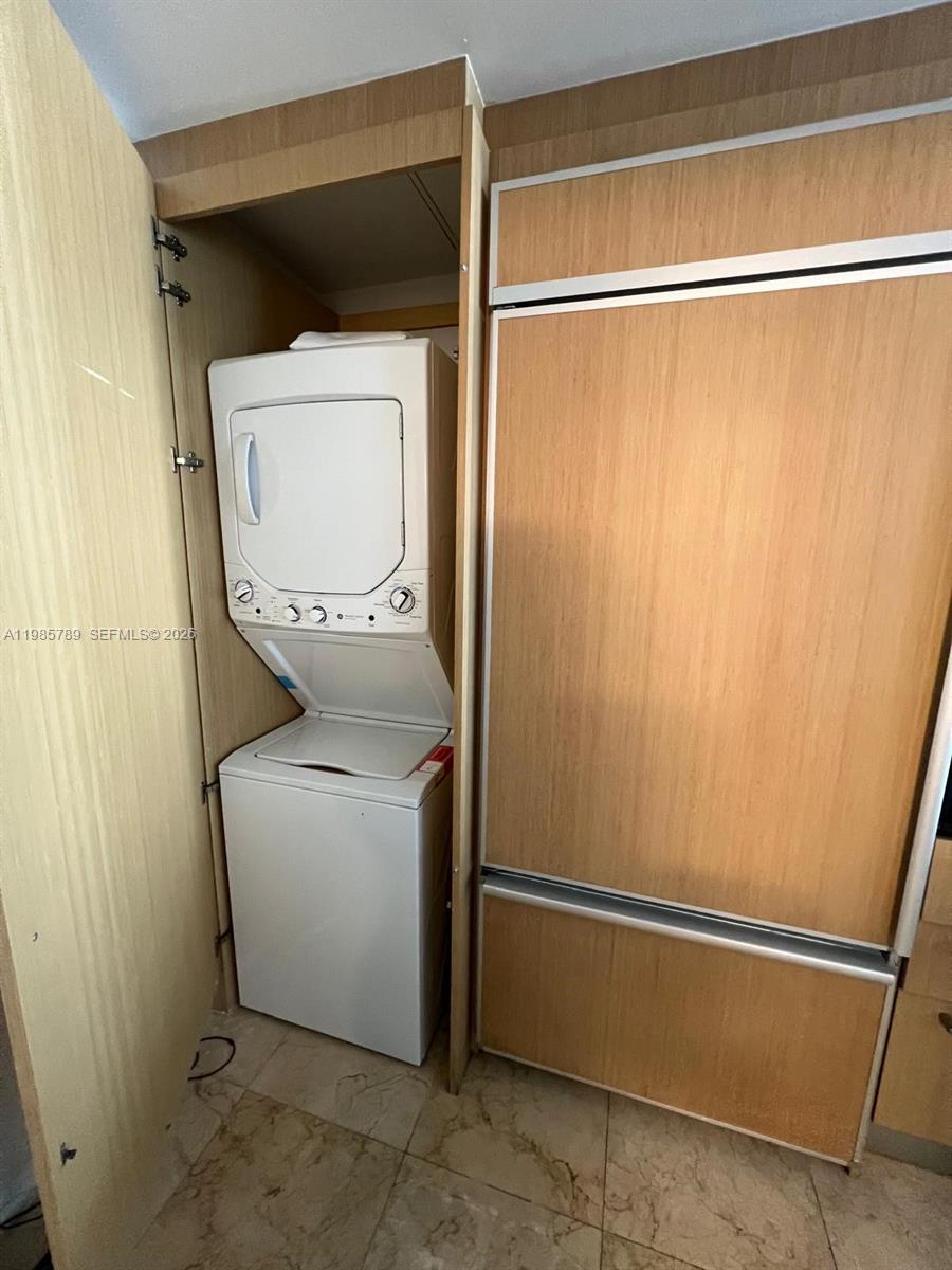 image Harbour House14