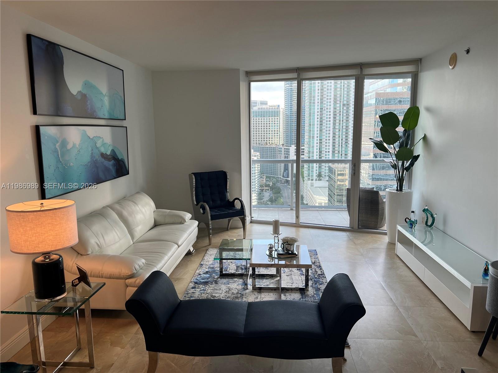 495 Brickell Ave #2707 Miami, FL 33131