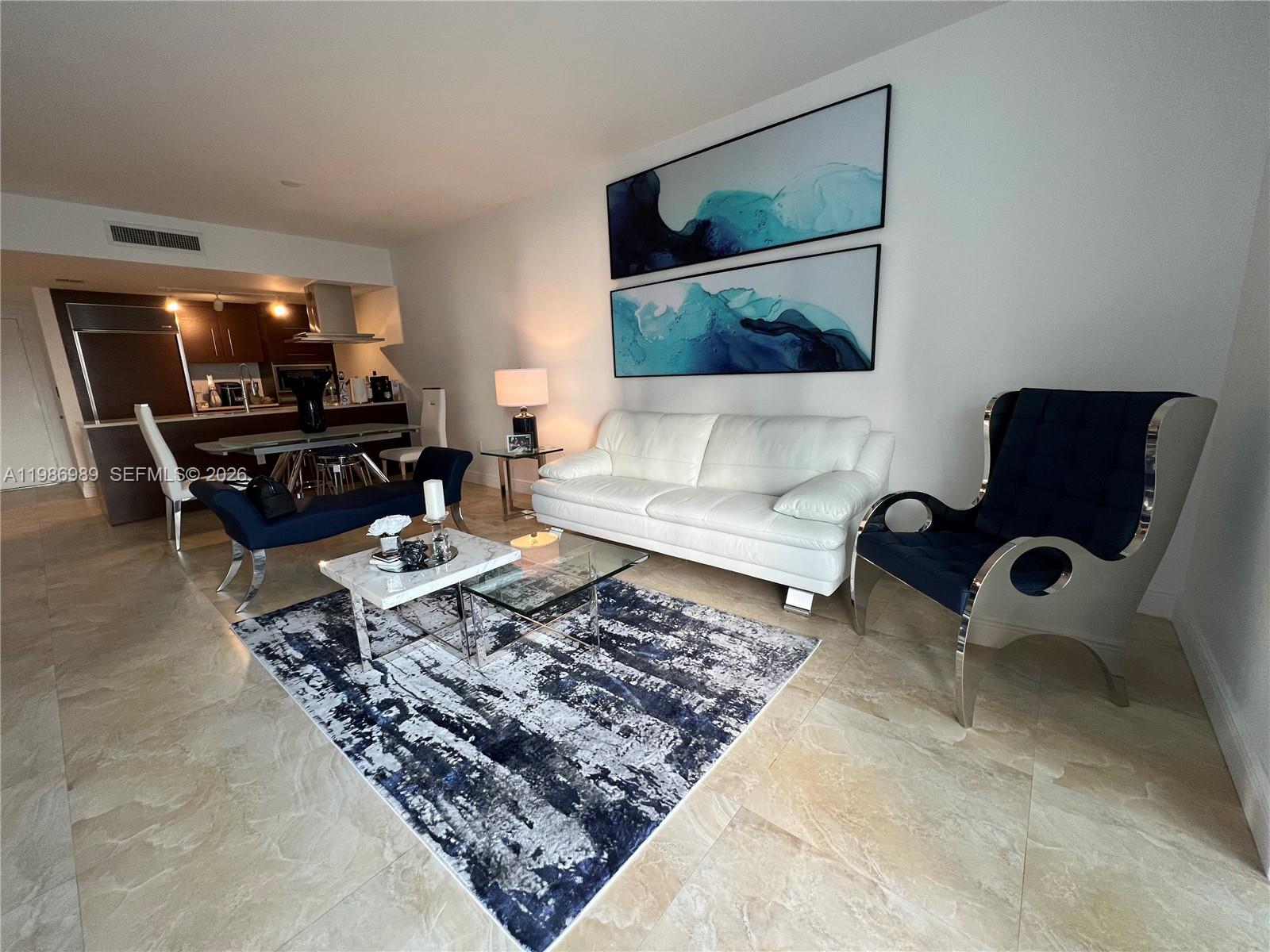 495 Brickell Ave #2707 Miami, FL 33131