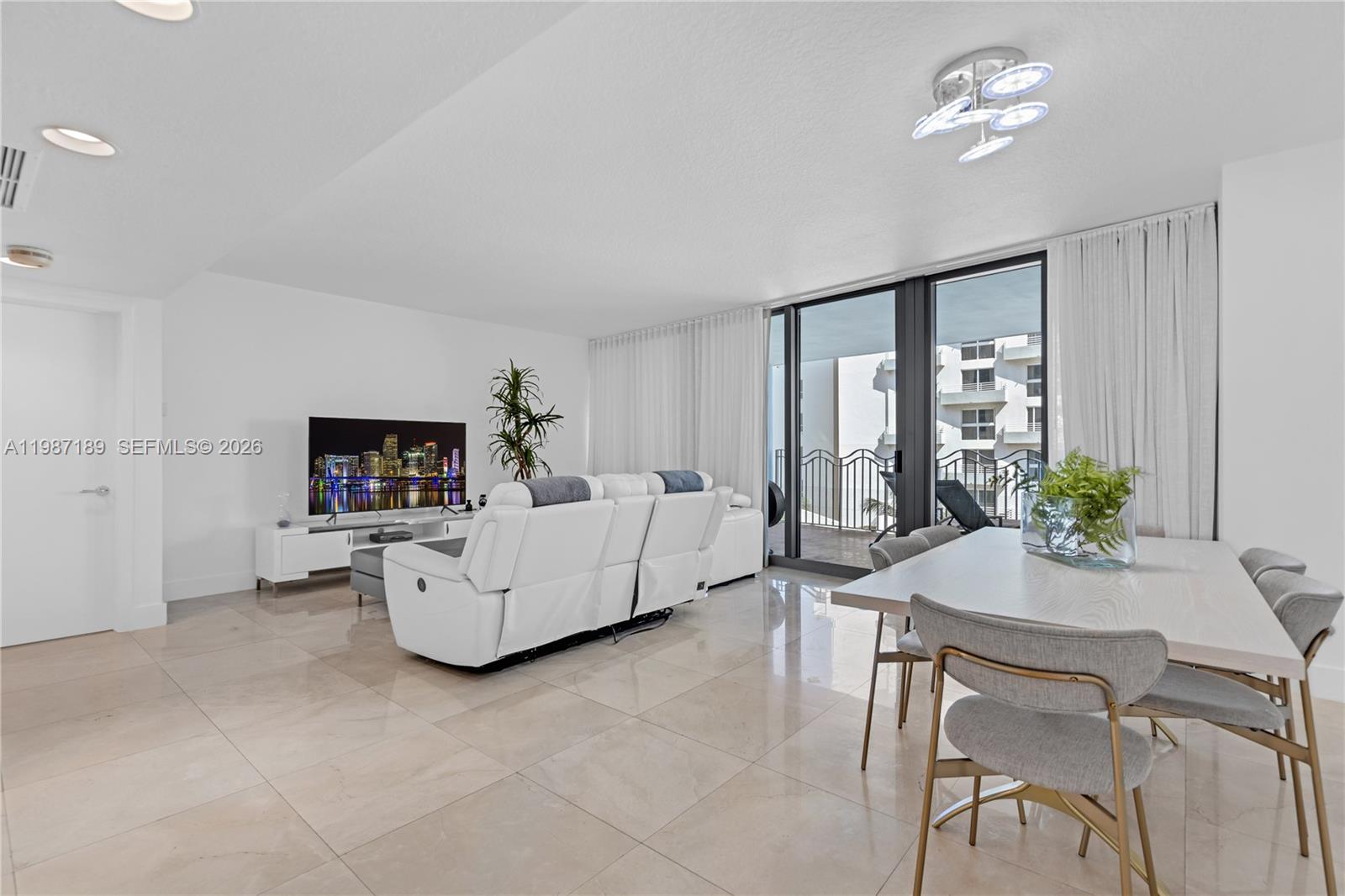 image 1500 Ocean Drive4