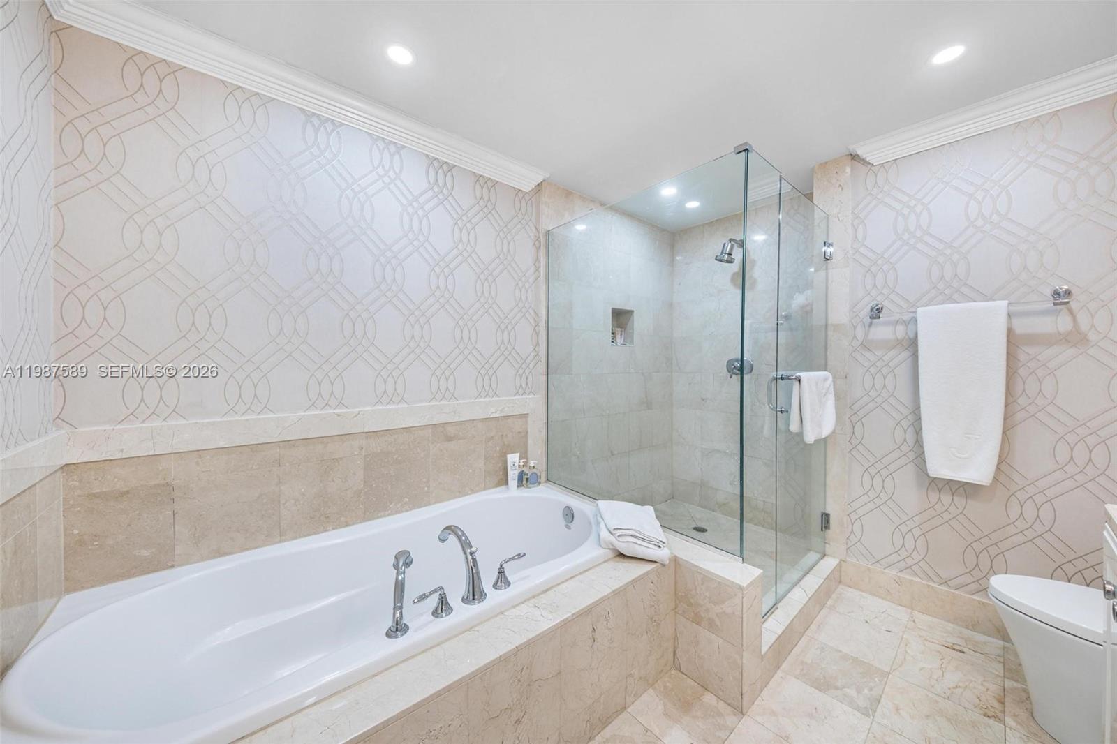 3400 SW 27th Ave #1706 Miami, FL 33133