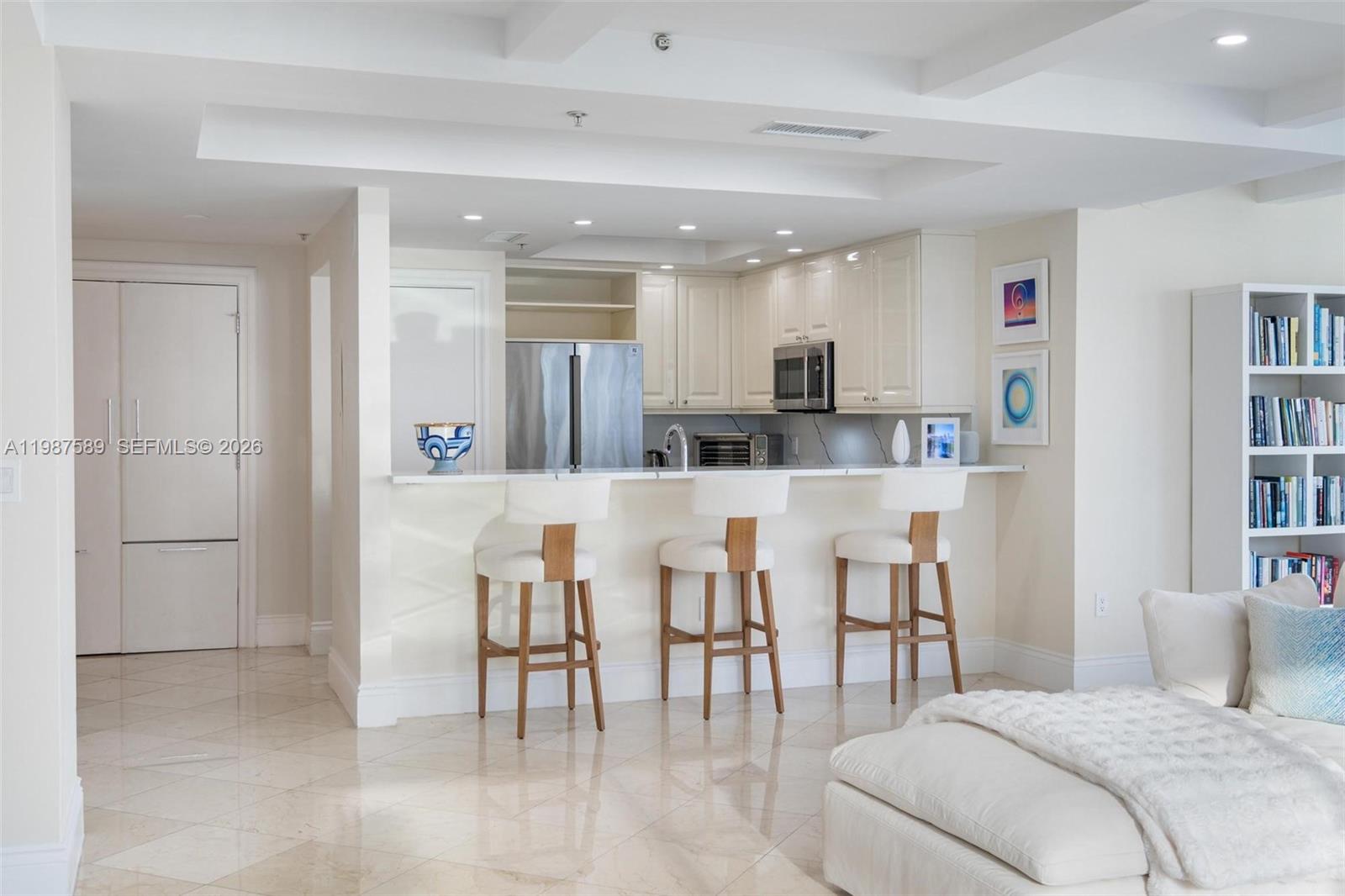 3400 SW 27th Ave #1706 Miami, FL 33133