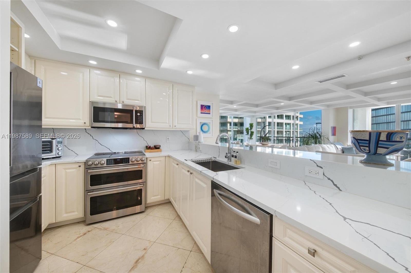 3400 SW 27th Ave #1706 Miami, FL 33133