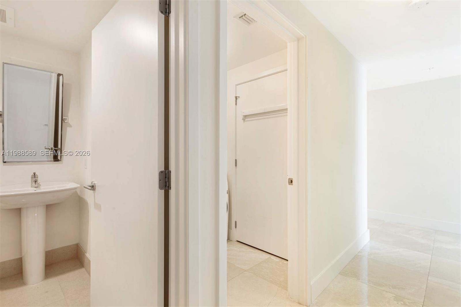 image The Carillon North Tower14