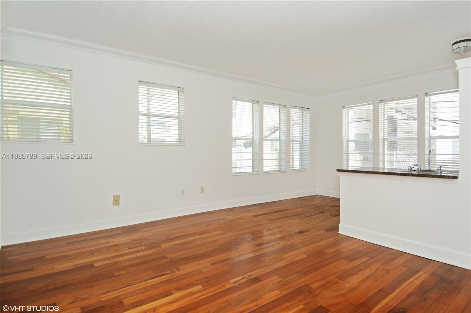 1027 Pennsylvania Ave #203 Miami Beach, FL 33139