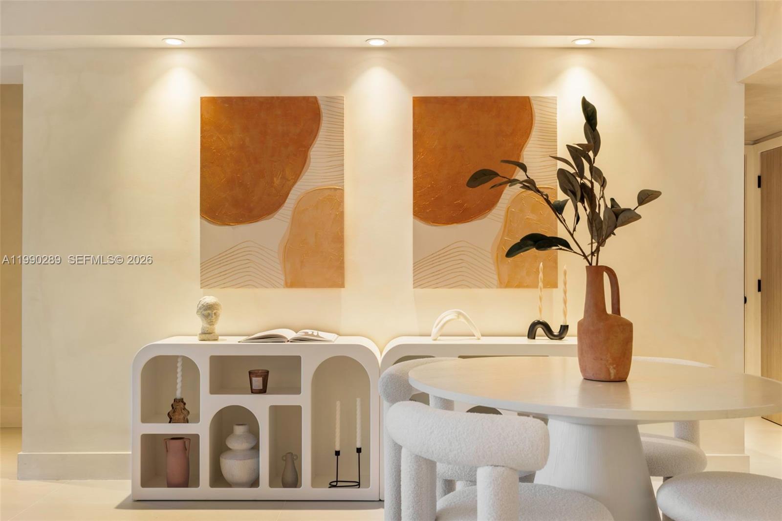 2301 Collins Ave #526 Miami Beach, FL 33139