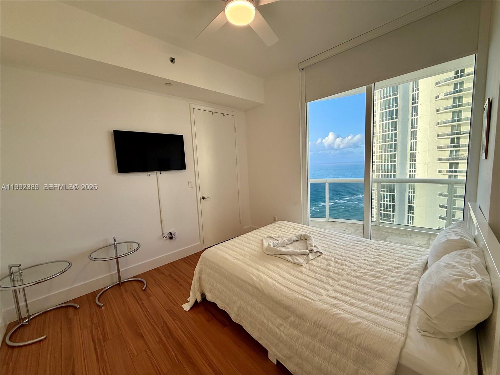 15901 Collins Ave #2802 Sunny Isles Beach, FL 33160