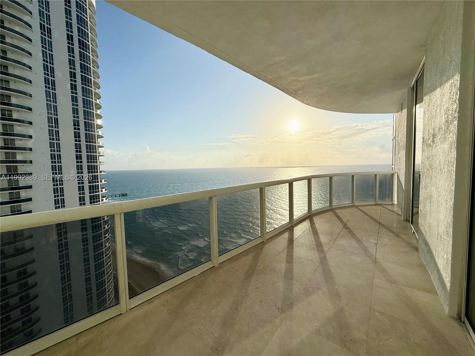 15901 Collins Ave #2802 Sunny Isles Beach, FL 33160