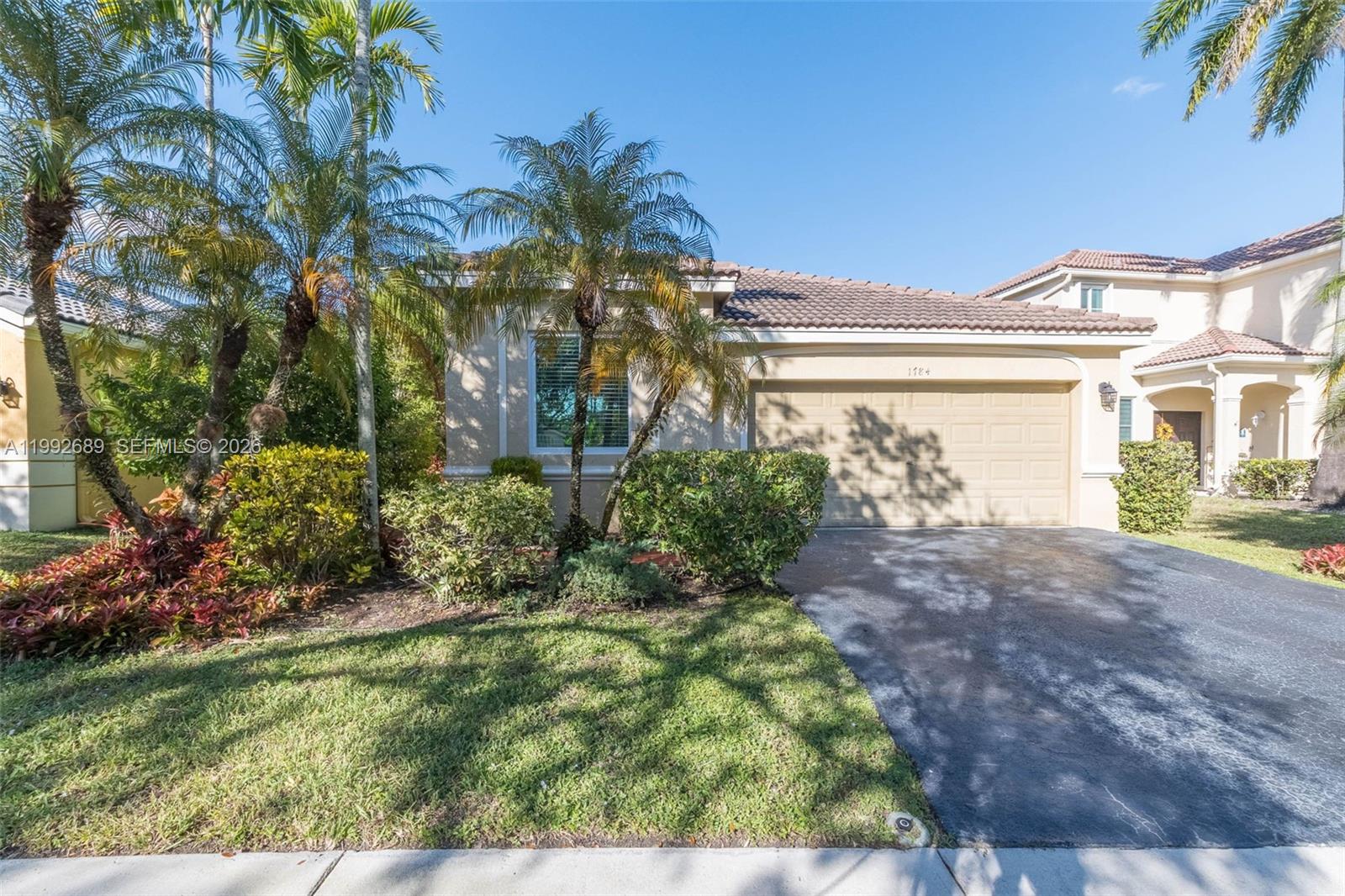 1784 Aspen Ln Weston, FL 33327