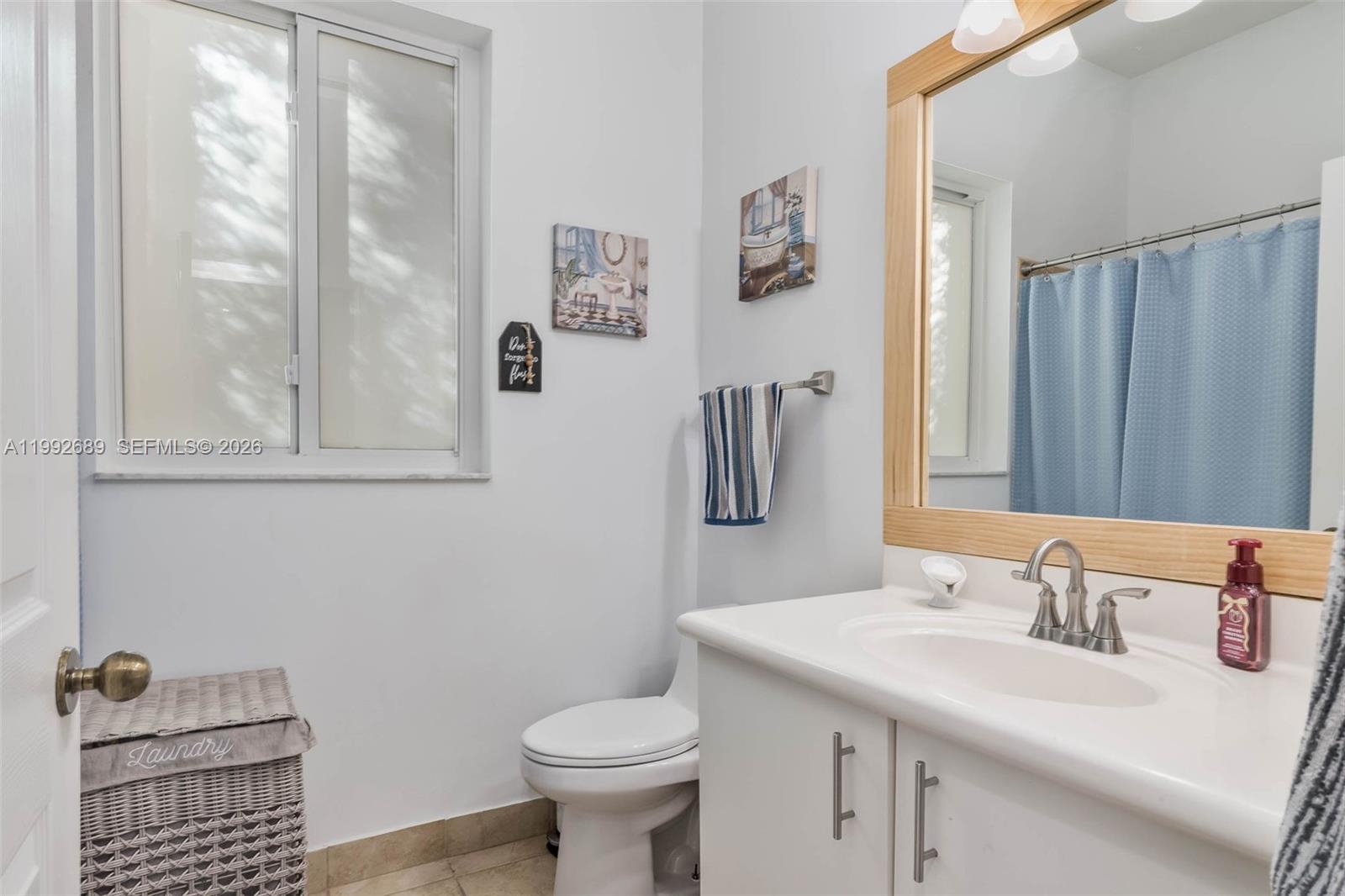 1784 Aspen Ln Weston, FL 33327