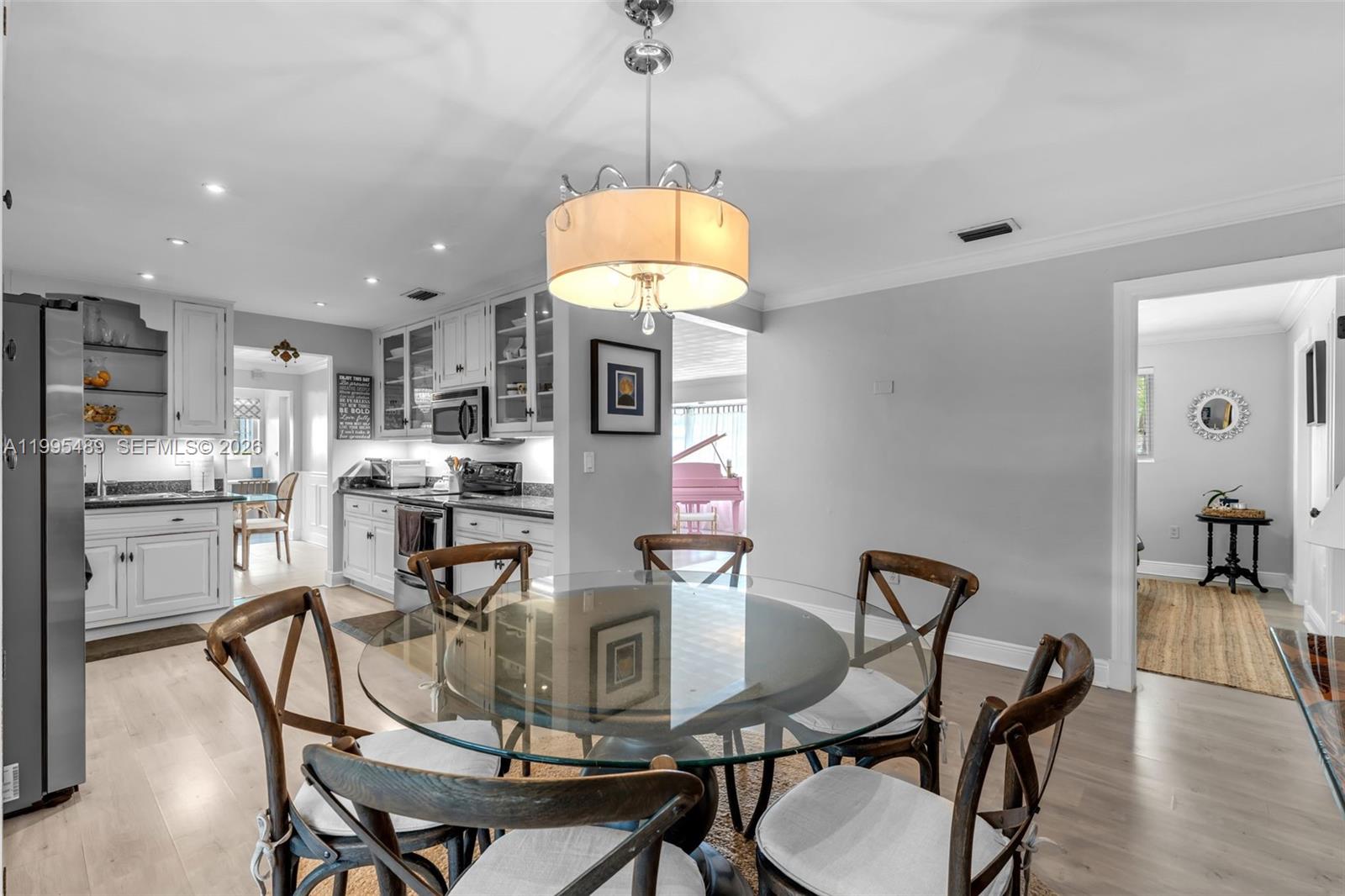 5810 SW 89th Ct Miami, FL 33173