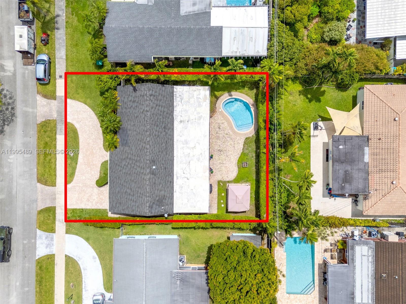 5810 SW 89th Ct Miami, FL 33173