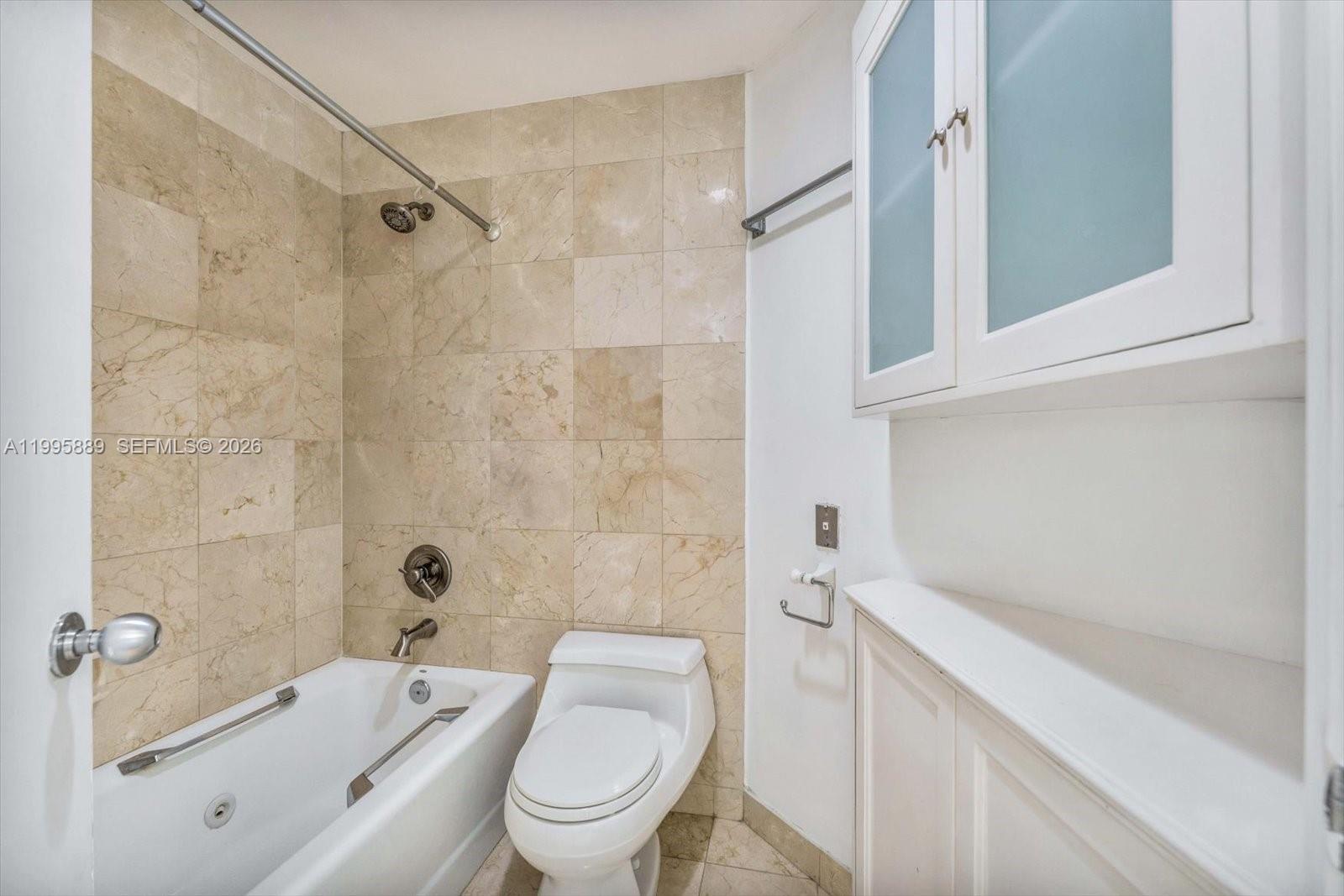 888 Brickell Key Dr #2201 Miami, FL 33131