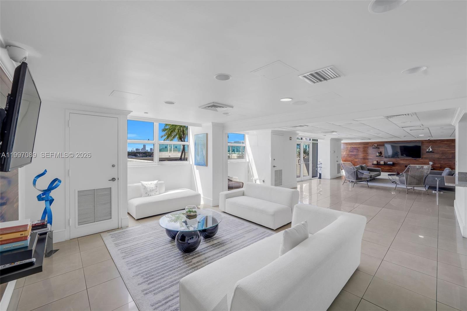 image The Floridian29