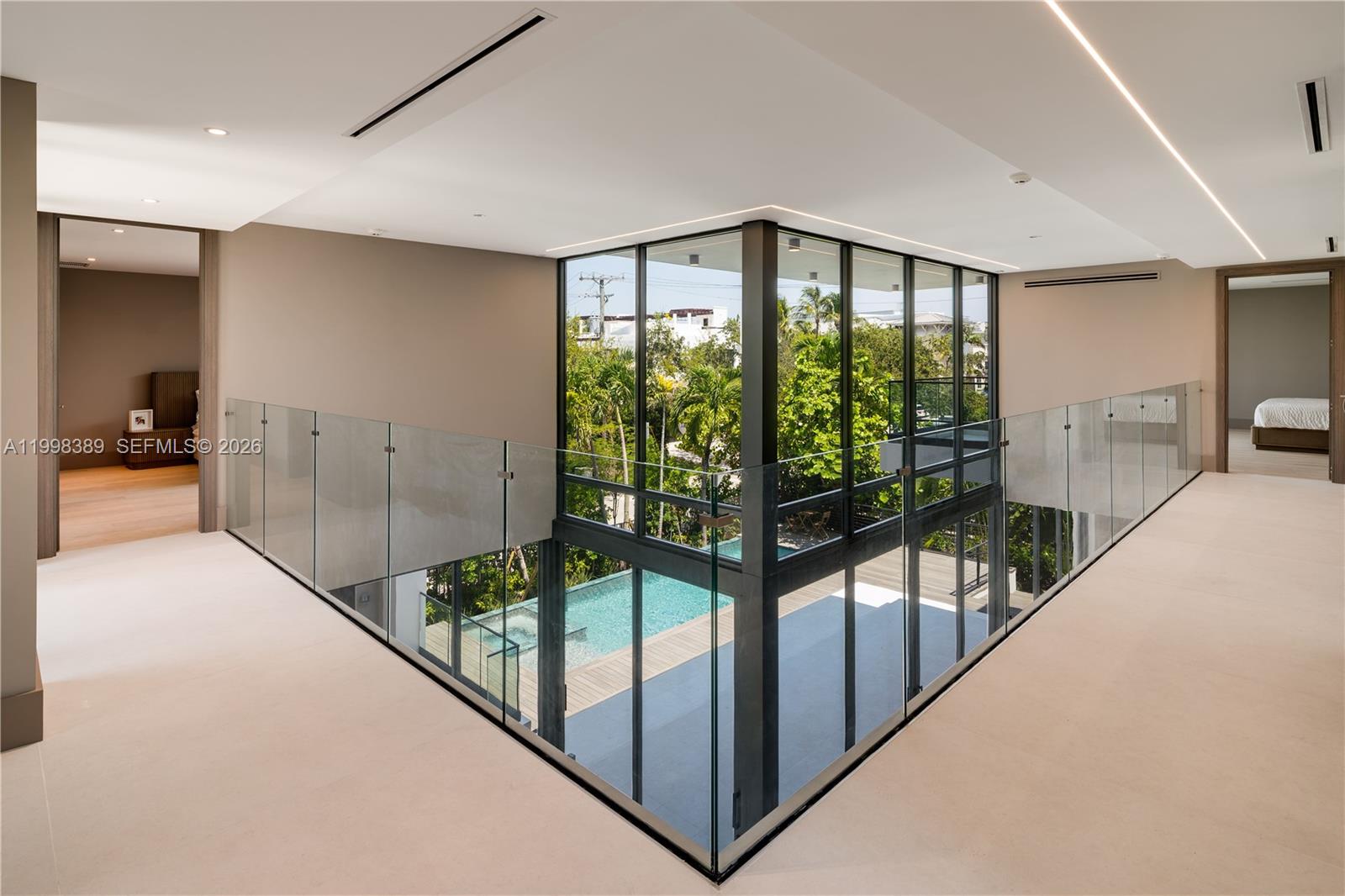 571 Glenridge Rd Key Biscayne, FL 33149